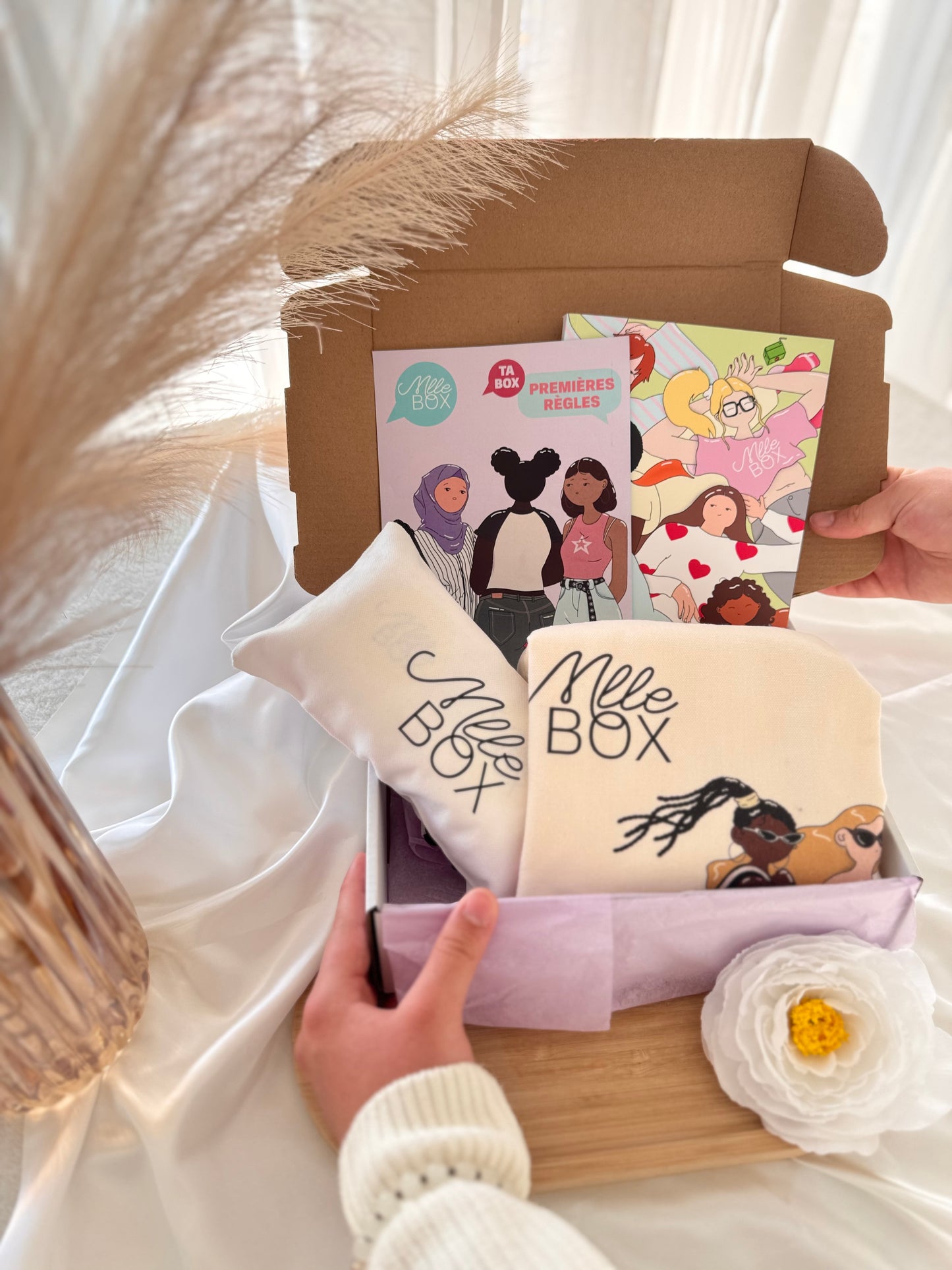 Kit Premières Règles - Box Éducative Puberté Filles 9-14 ans